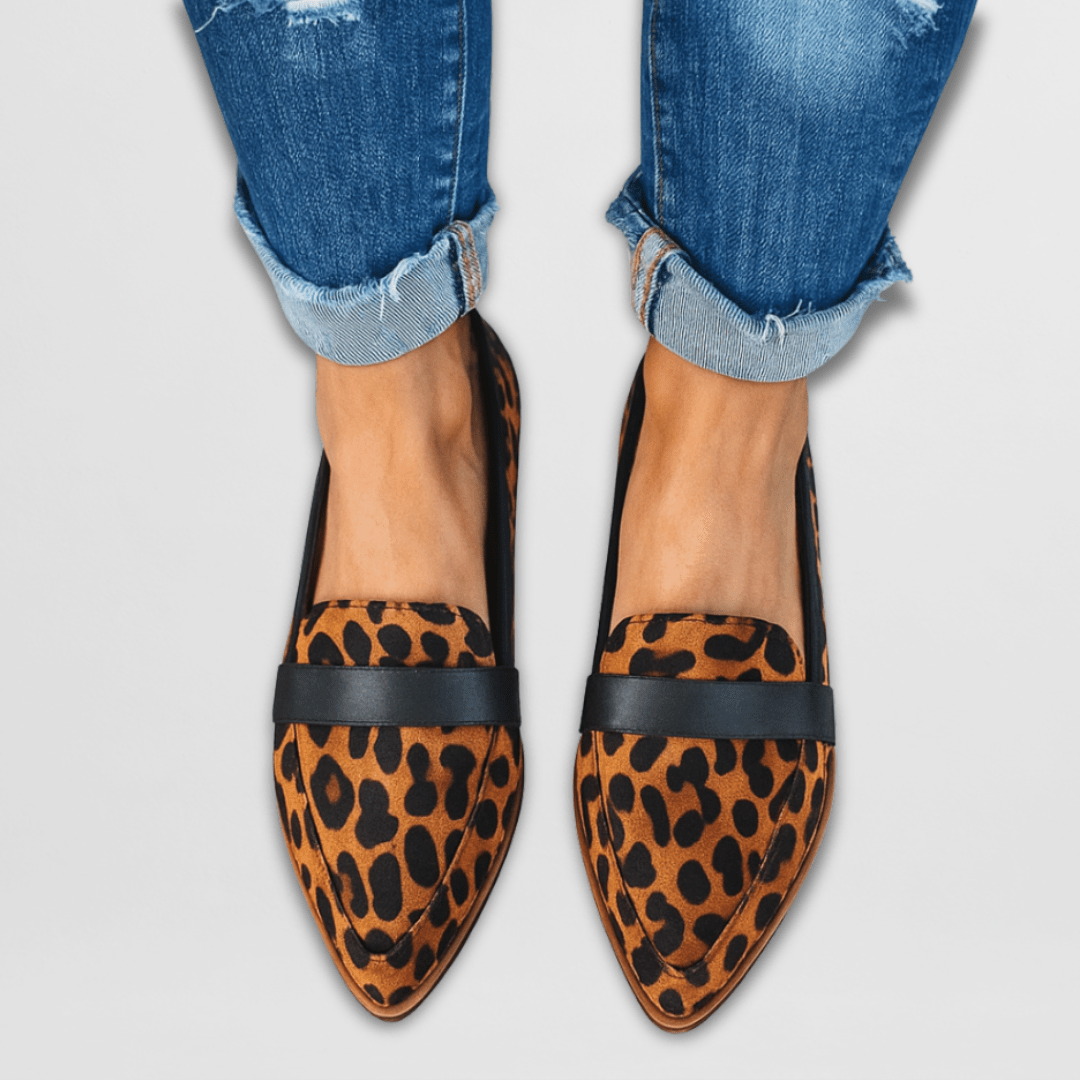 Helen | Elegant Suede Pointed Loafers