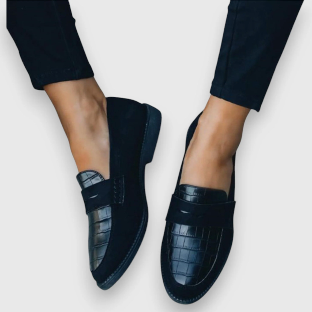 Selene | Classic Croc-Detail Loafers