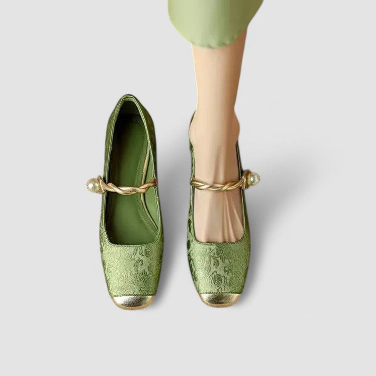 Evelisse | Vintage Mary Jane Ballet Flats