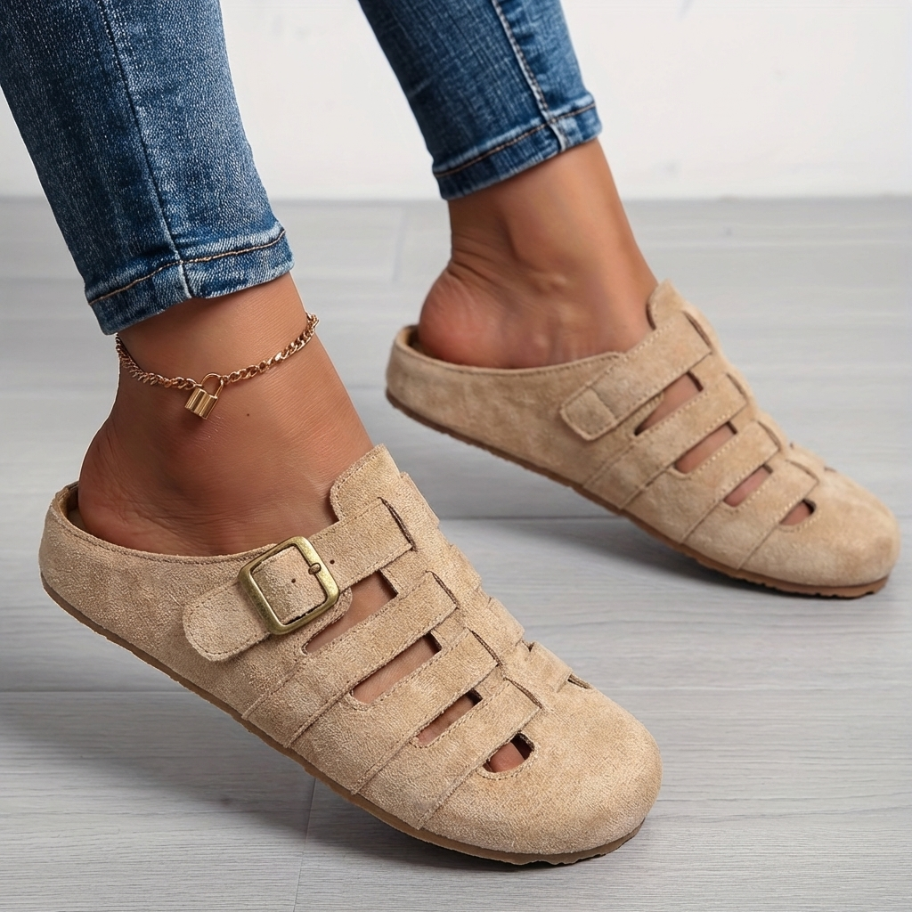 Aurora | Vintage Buckle Cutout Clogs