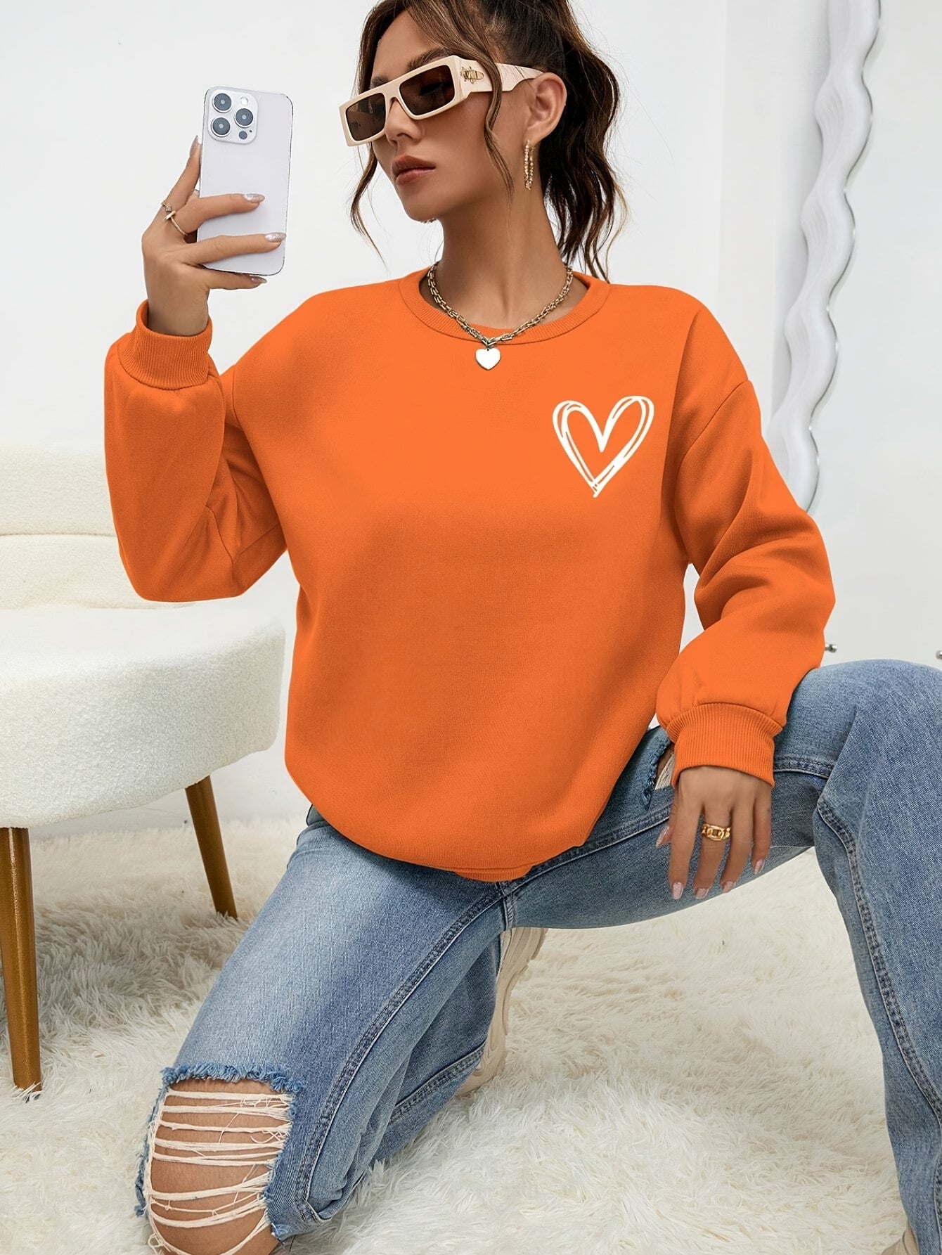 AUDRÉE™ - Minimalist Cozy Sweatshirt 