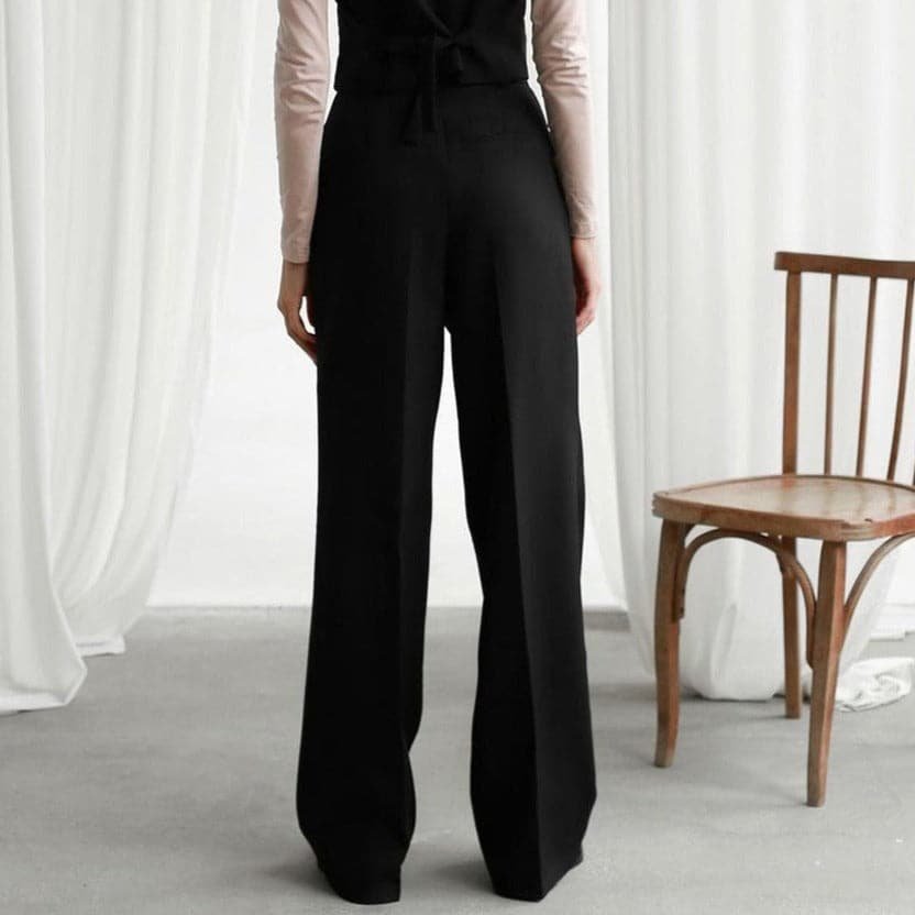 Valera | High-Waisted Pleated Wide-Leg Trousers